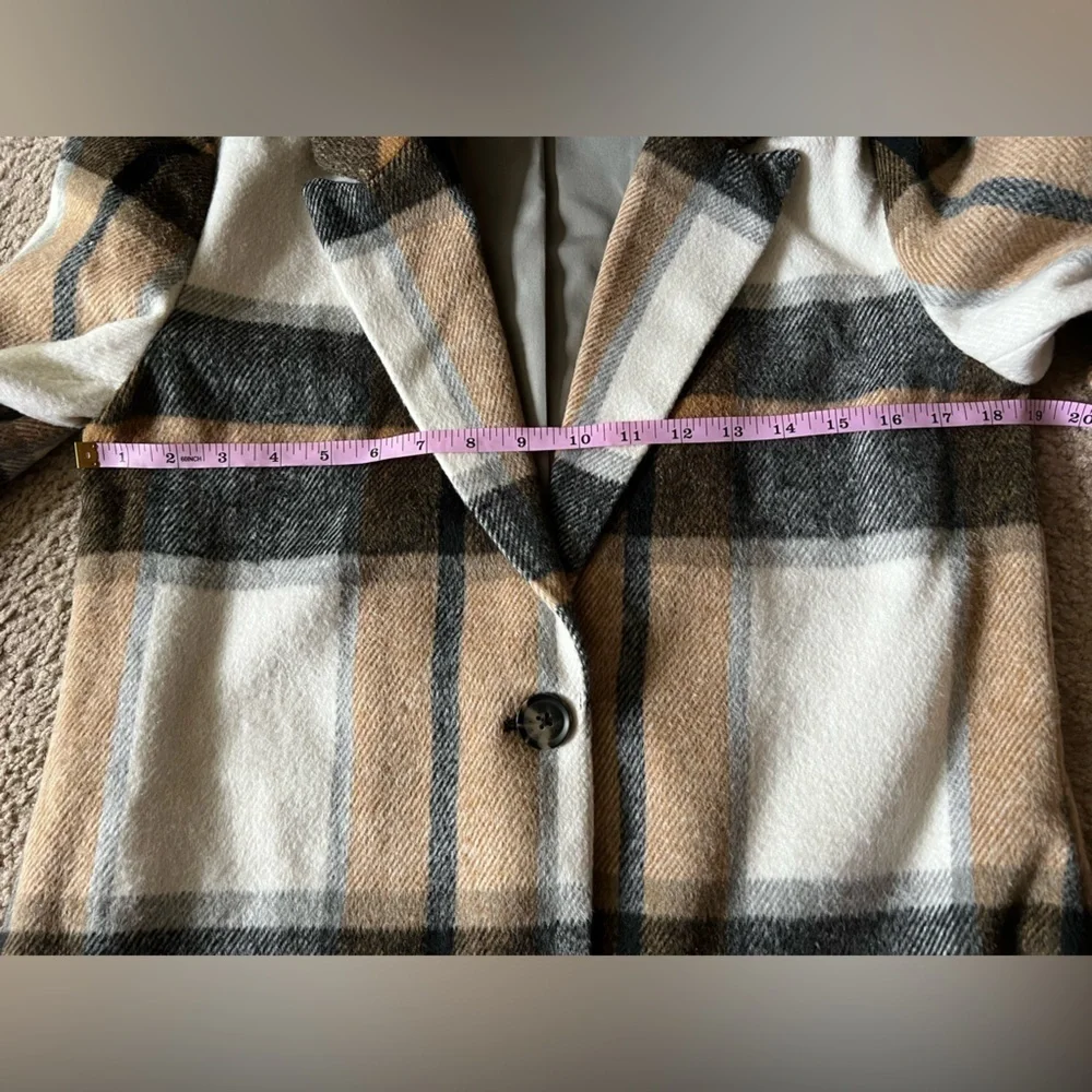 Steve Madden Cher Ivory Plaid Brushed Coat Wool Blend size S NWOT